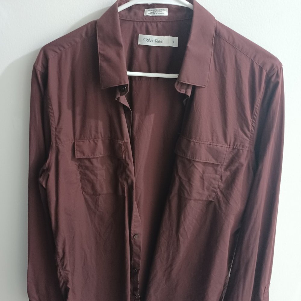 Men Shirt Medium Dark Red Color used Excellent Condition Calvin Klein
